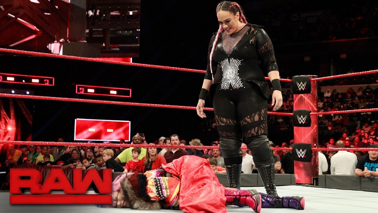 Nia Jax pummels Asuka: Raw, Jan. 8, 2018