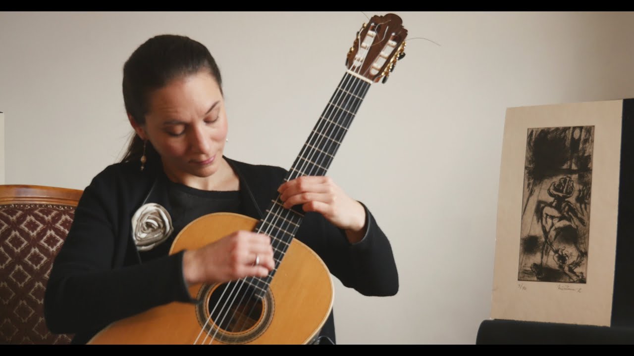Anna Slezakova plays Ya se van los pastores by Joaquín Rodrigo