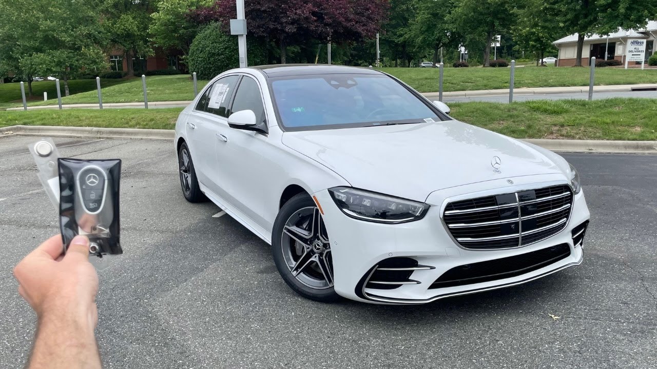2024 Mercedes Benz S580e: Start Up, Test Drive, Walkaround, POV and Review