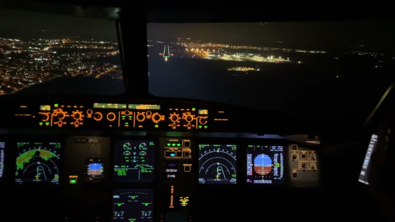 AIRBUS A320N LANDING
