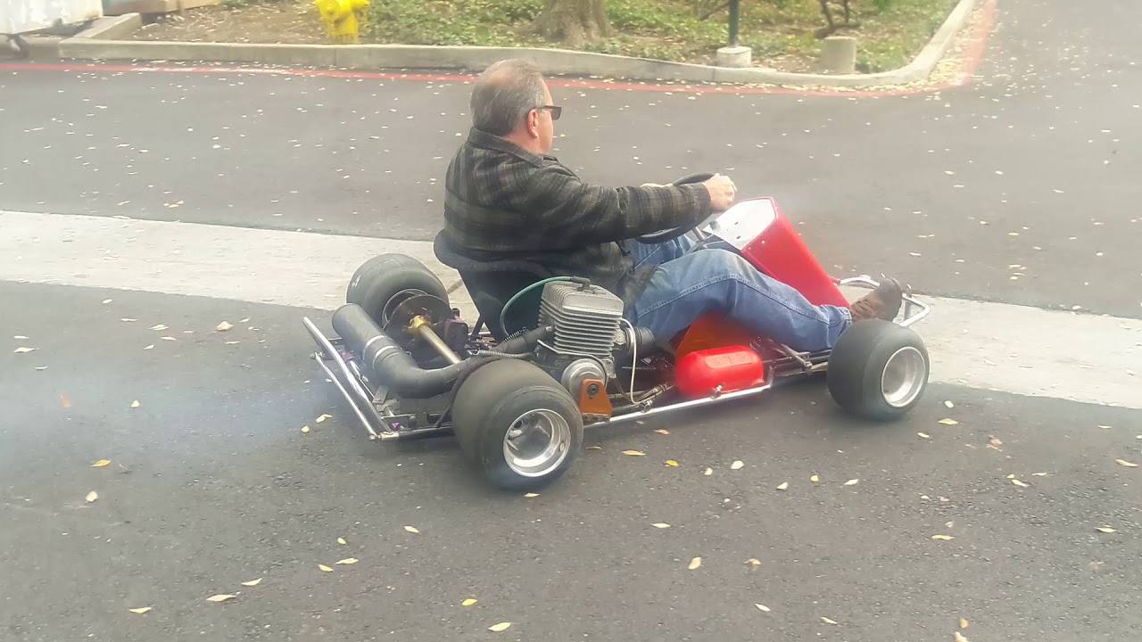 Yamaha Invader kt-100 Go Kart in action