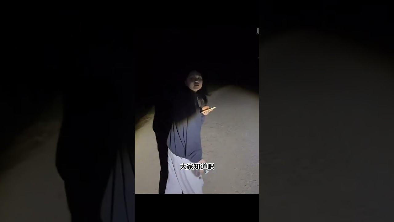 小潘秋秋太阳灯到货了，去给老丈人的亲弟弟小叔安装太阳能灯，小叔离小秋家有点远。