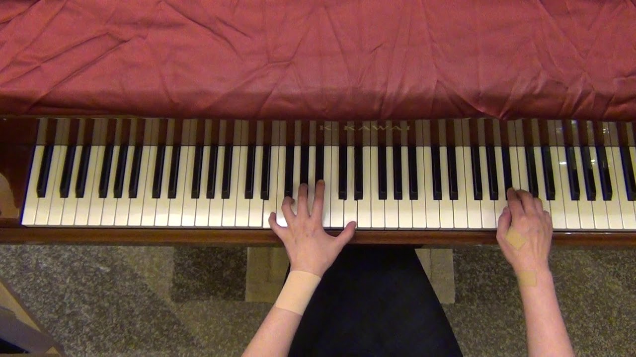 I wonder as I wander (Traditional American melody) Arr. by Martha Mier