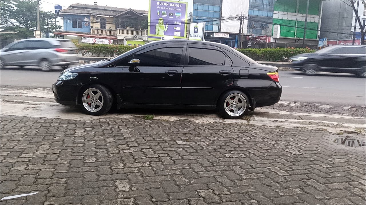 Modifikasi Honda City Menggunakan Velg HSR Anambas Ring 15 All Hasil Memuaskan