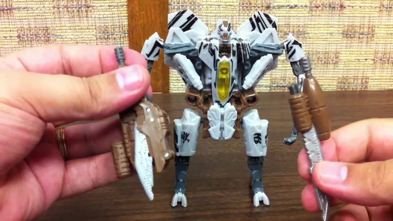 DOTM Deluxe STARSCREAM
