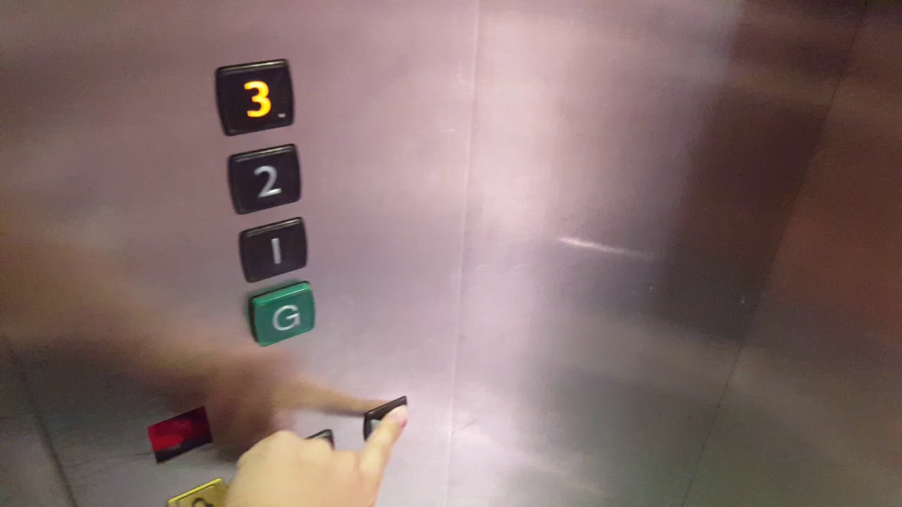 Mitsubishi MRL Traction Elevator at Tan Son Nhat International Airport (SGN), HCMC Vietnam