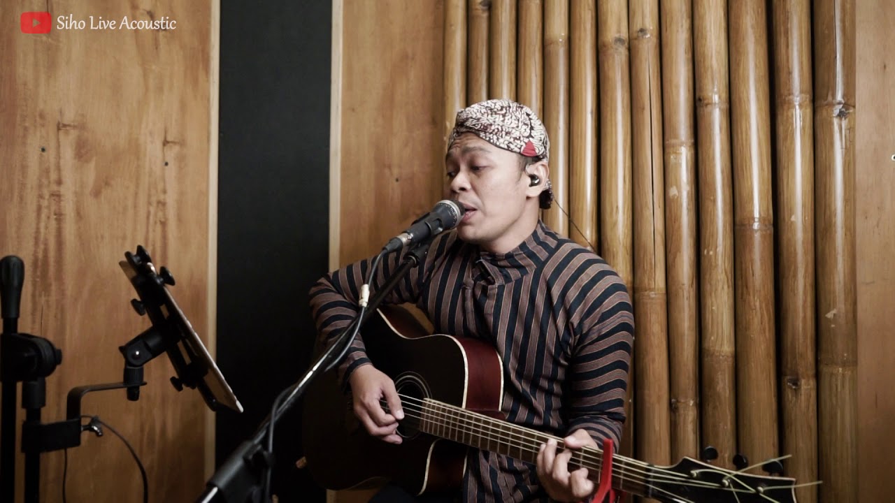 NYIDAM SARI - MANTHOUS || SIHO (LIVE ACOUSTIC COVER)