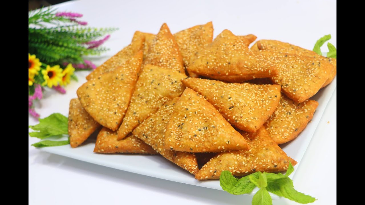 مثلثات بالسمسم لاشهى فطور صباحي اسرع واطيب فطائر لشرب الشاي بدون تخمير بدون فرن في وقت قصير مع رباح