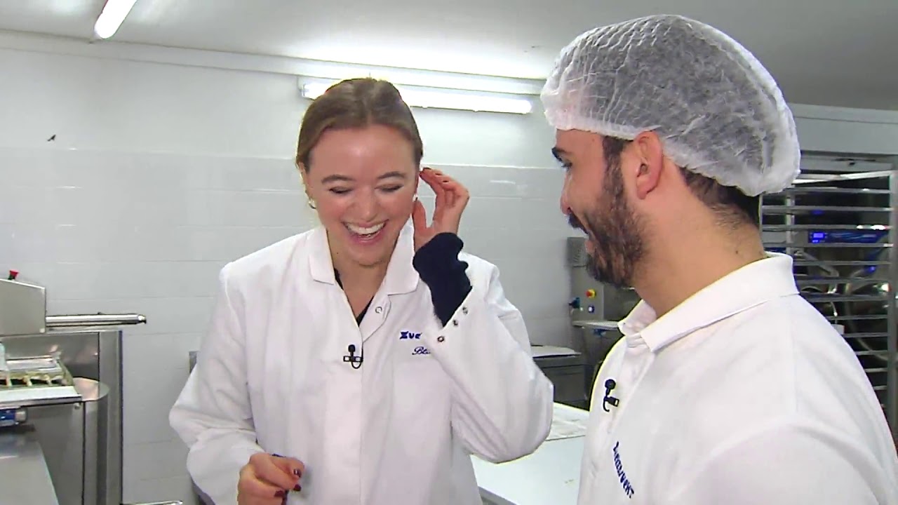 münchen.tv war vor Weihnachten in einer Schokoladenfabrik zu Besuch