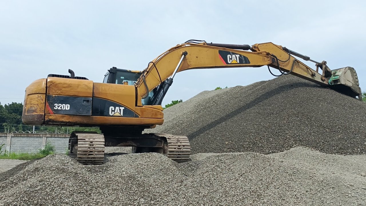 Napawiris wiris naman tayo dito mga parr gamit ang cat 320