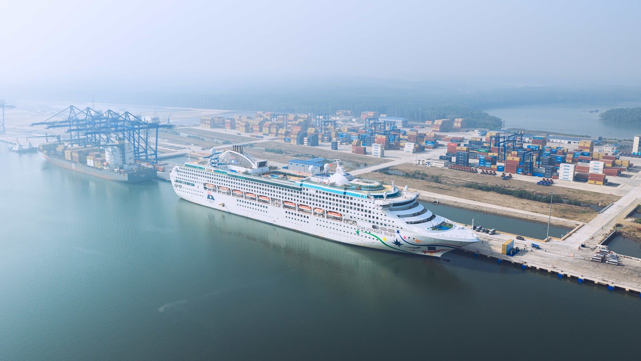 10.02.2026 Cảng Phước An lần đầu tiên đón tàu du lịch quốc tế STAR VOYAGER