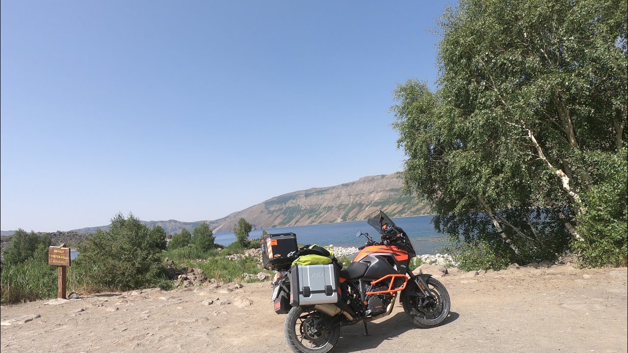 Nemrut Krater Gölüne (Bitlis) Motorsiklet Turu/KTM 1290 S ADV (Motorbike ride to Nemrut Crater Lake)