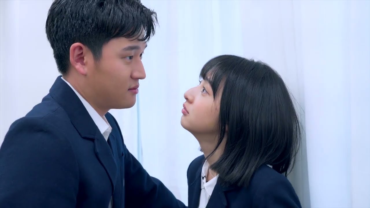 周興哲＆李沐《日久生情情境短劇 / 情人節快樂》＿我吃了那男孩一整年的早餐