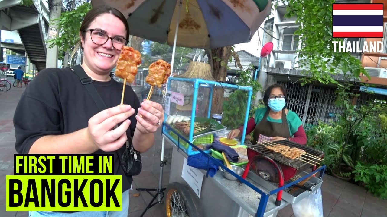 BANGKOK Thailand First Impressions & Local Street Food Market 🇹🇭