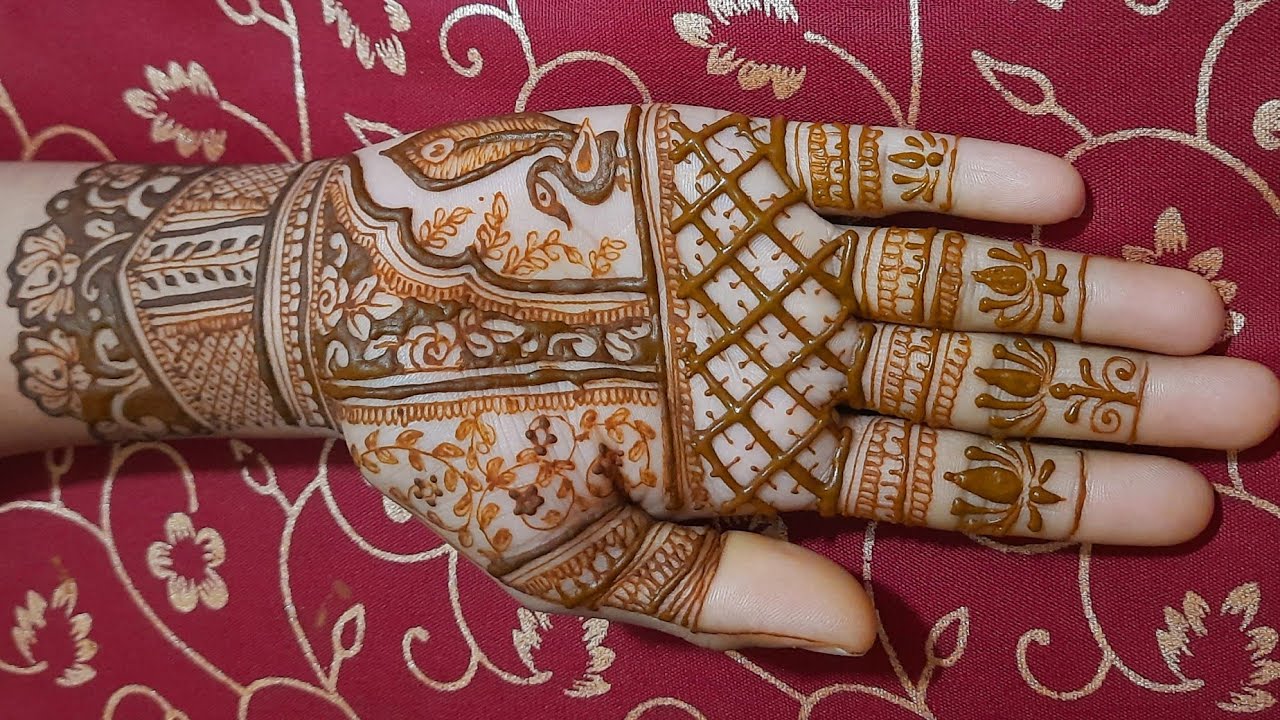 Attractive mehndi design with Peacock 🦚 || intricate mehndi design for front hand 💖 ||