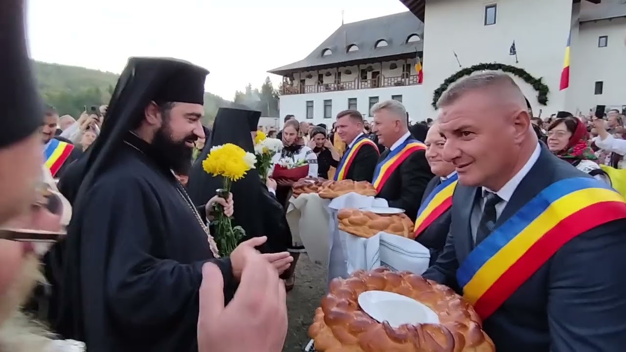 Aducerea Brâului Maicii Domnului la Mănăstirea Sihăstria Râșcăi