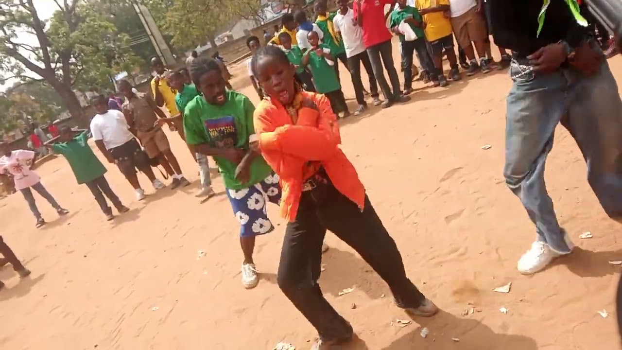 Massive dance performance from the maristarscoutgroup 