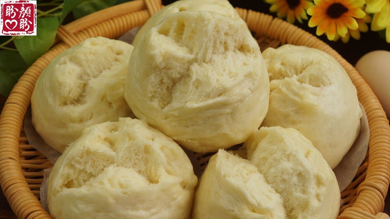 Steamed bread with milk and eggs。自制鸡蛋牛奶开花馒头，不加一滴水，松软香甜，营养又美味！
