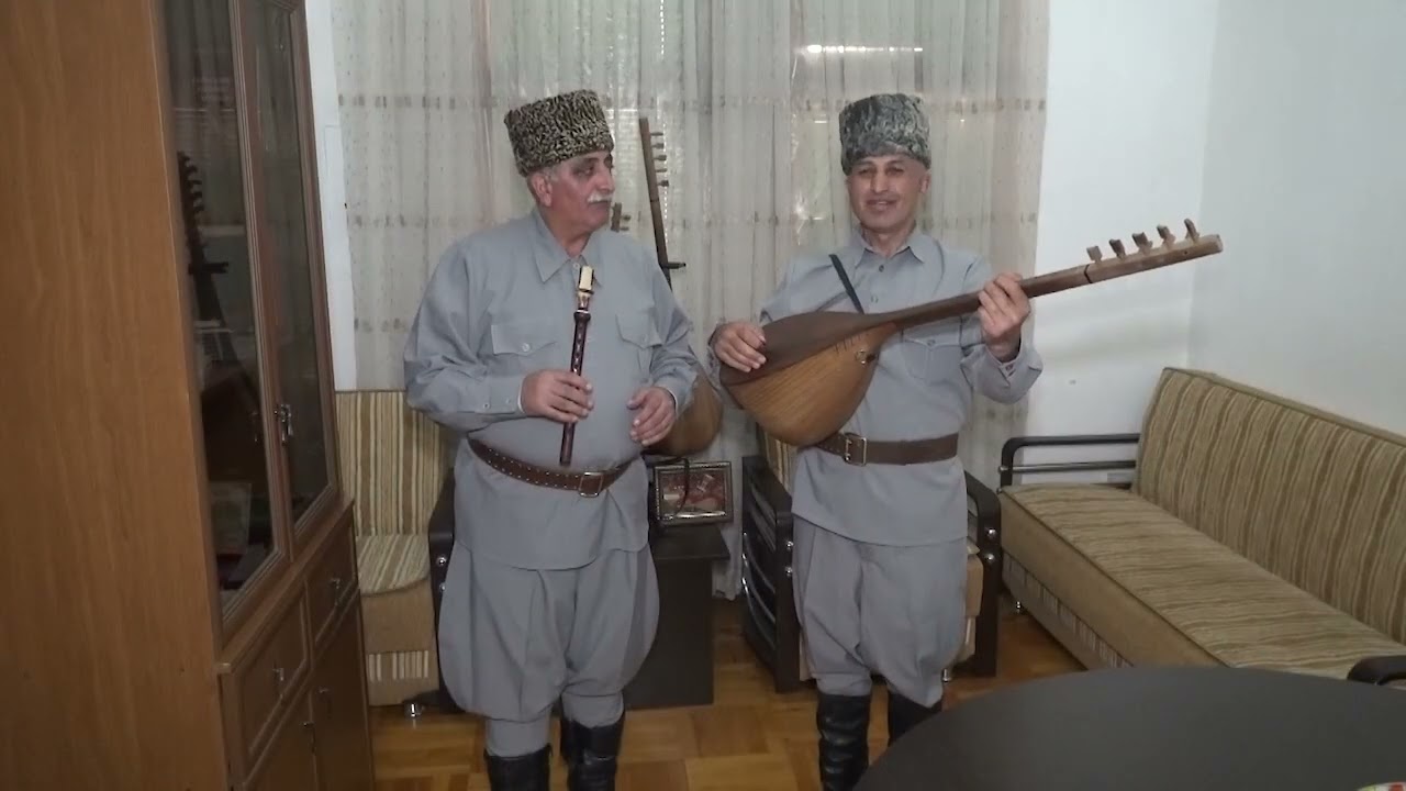 Gədəbəyimizin istedadlı aşığı Aşıq Ədalət Alməmmədovdan bir saz-söz ərmağanı