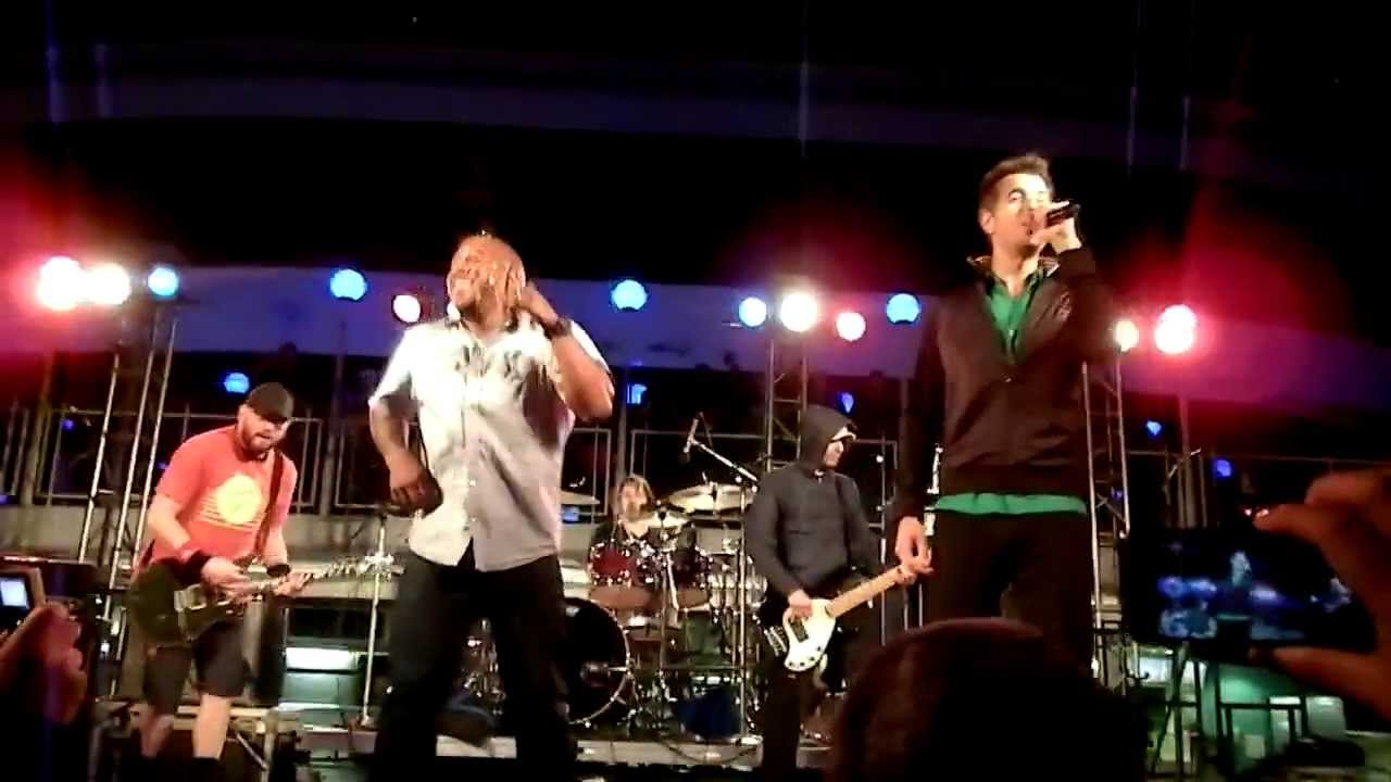 The Urge and Nick Hexum - Jump Right In (311 Cruise 2013)
