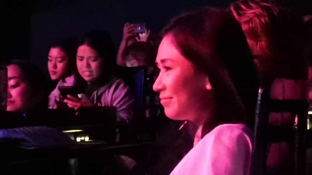 Matteo Guidicelli Serenades Sarah Geronimo at Carlo x Matteo Concert | Rare AshMatt Moment! 💖🎤