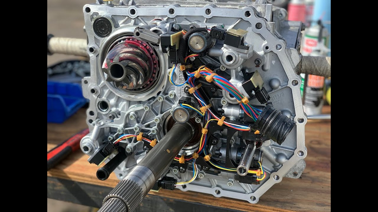 Ferrari FF 7DCT gearbox repair and installation, McLaren 720S exhaust manifold repair  VLOG #20