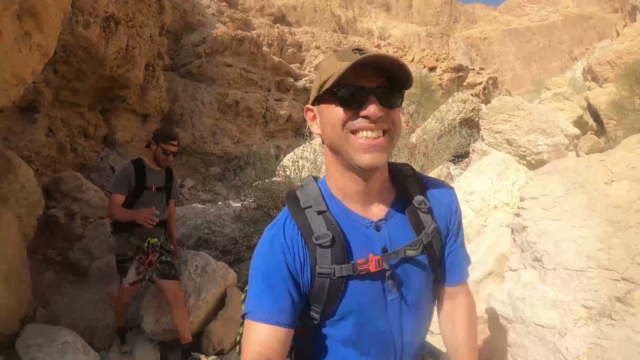 יום טיול חלק א - נחל טור