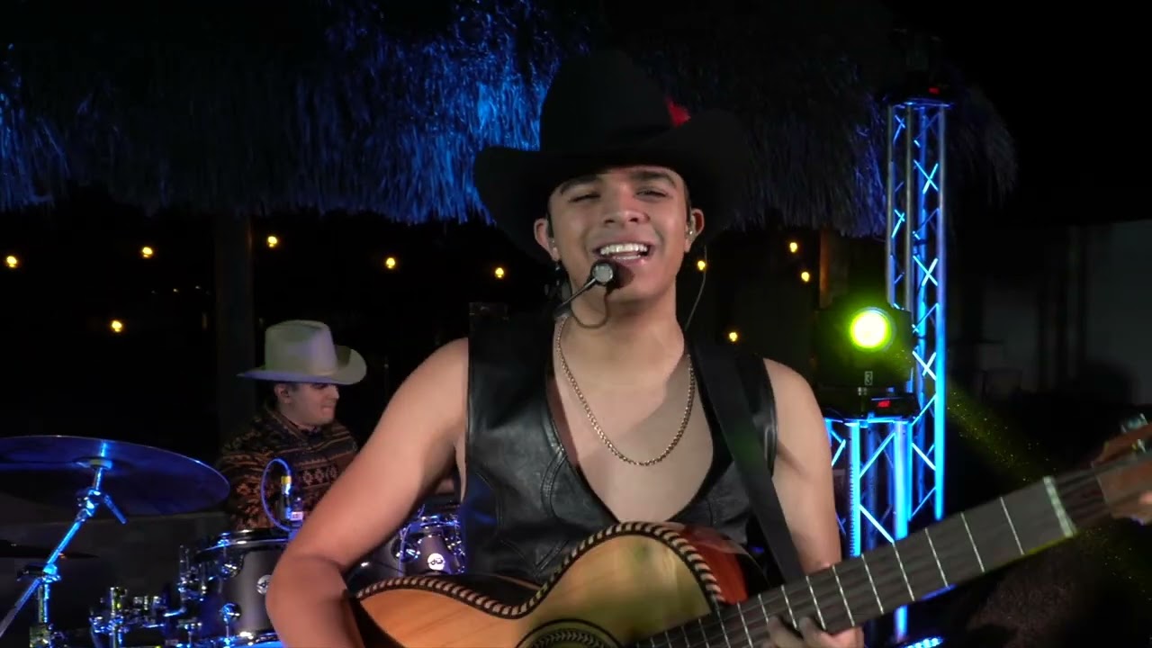 Los Tercos - El Chiquillo Bailarín (En vivo)