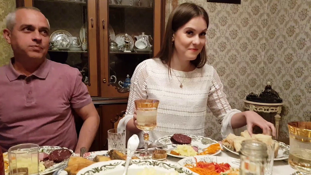 Юля сорвалась у Милы Мама в ударе