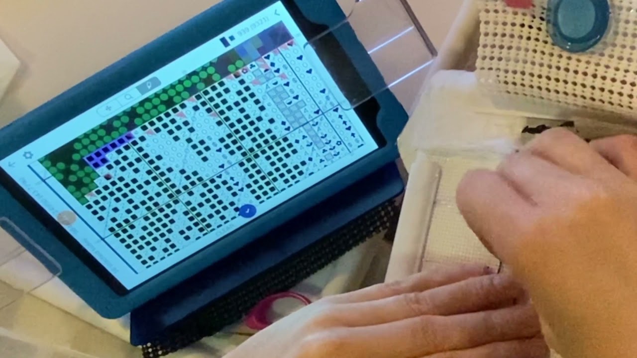 Cross Stitch: Diagonal Parking Tutorial #4: Establishing a diagonal & working large blocks of color