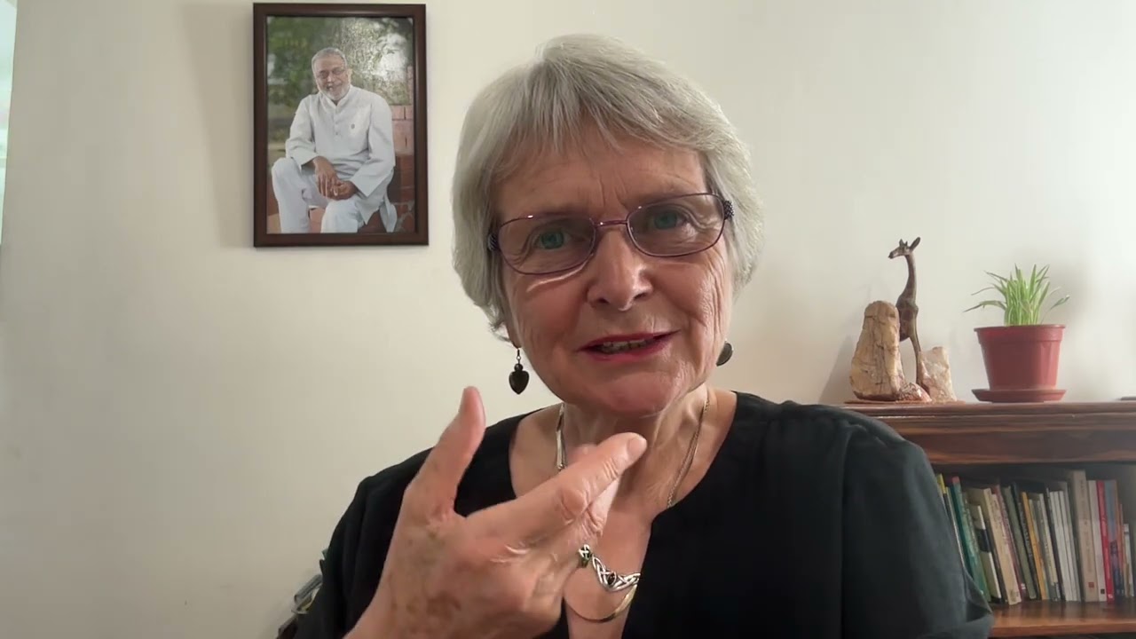 Introduction to Heartful Communication by Liz Kingsnorth