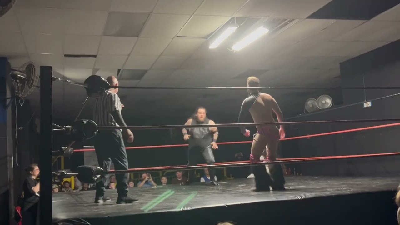 Showcase Pro Wrestling (11/8/2025) Jay Evans vs Shaya Shabo Special Referee 