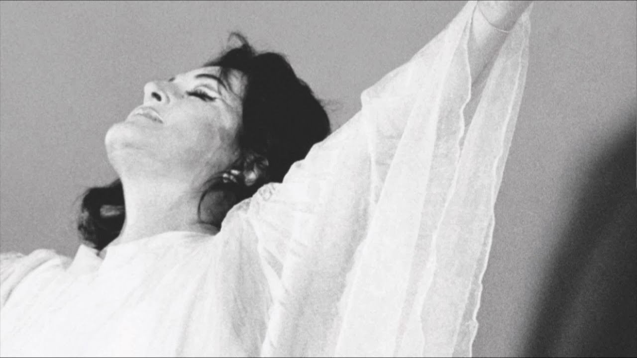Birgit Nilsson delivers a SHATTERING Verdian requiem