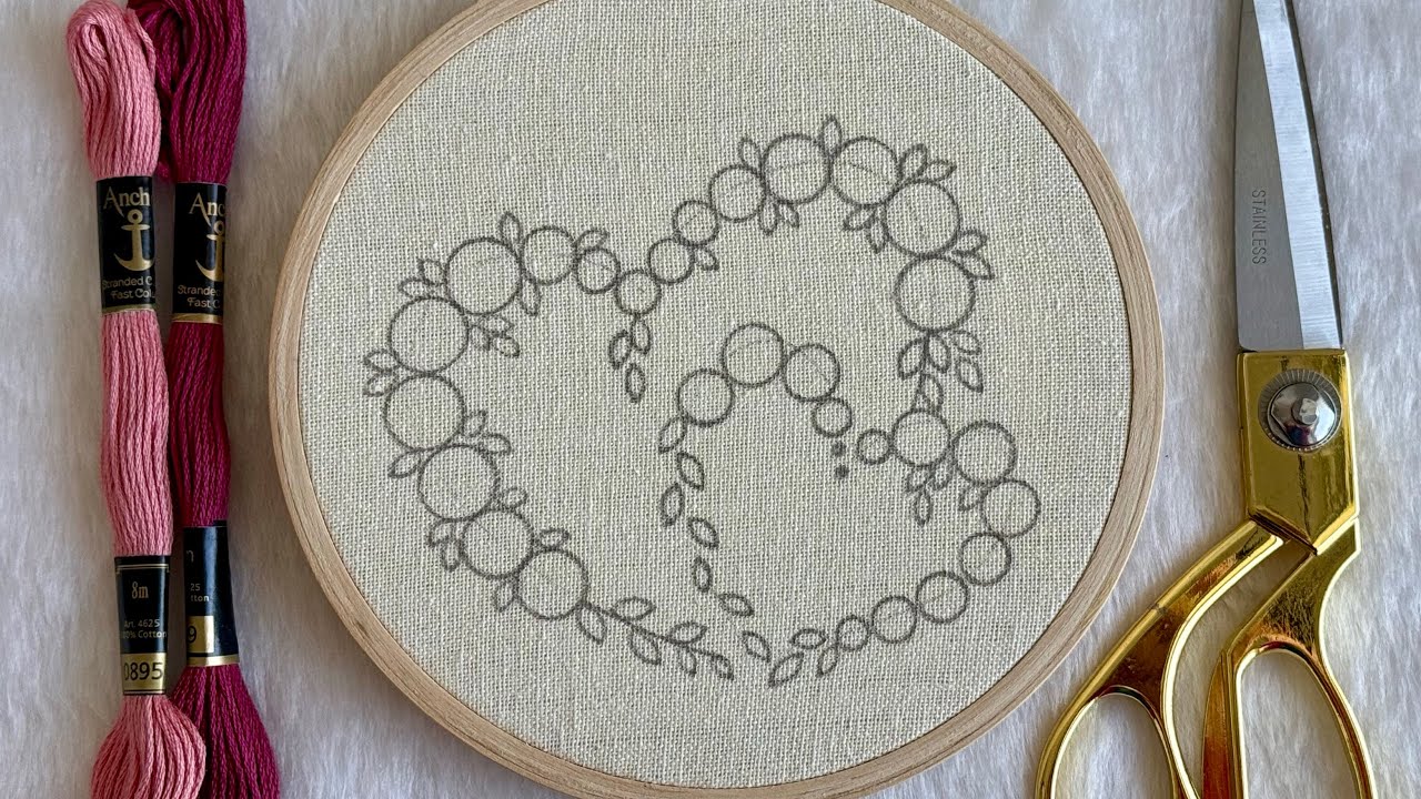 5 MINUTES EMBROIDERY!! Very Easy Hand Embroidery Heart Shape Flower Design For beginners❣️Gossamer 