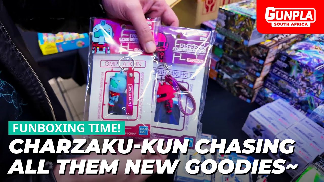 CharZaku-Kun chasing all them new goodies~