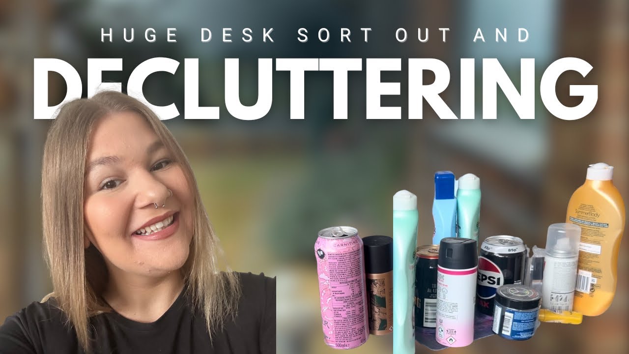 Clearing the Desk I’ve Been Avoiding for Ages | Minimalist Jouney