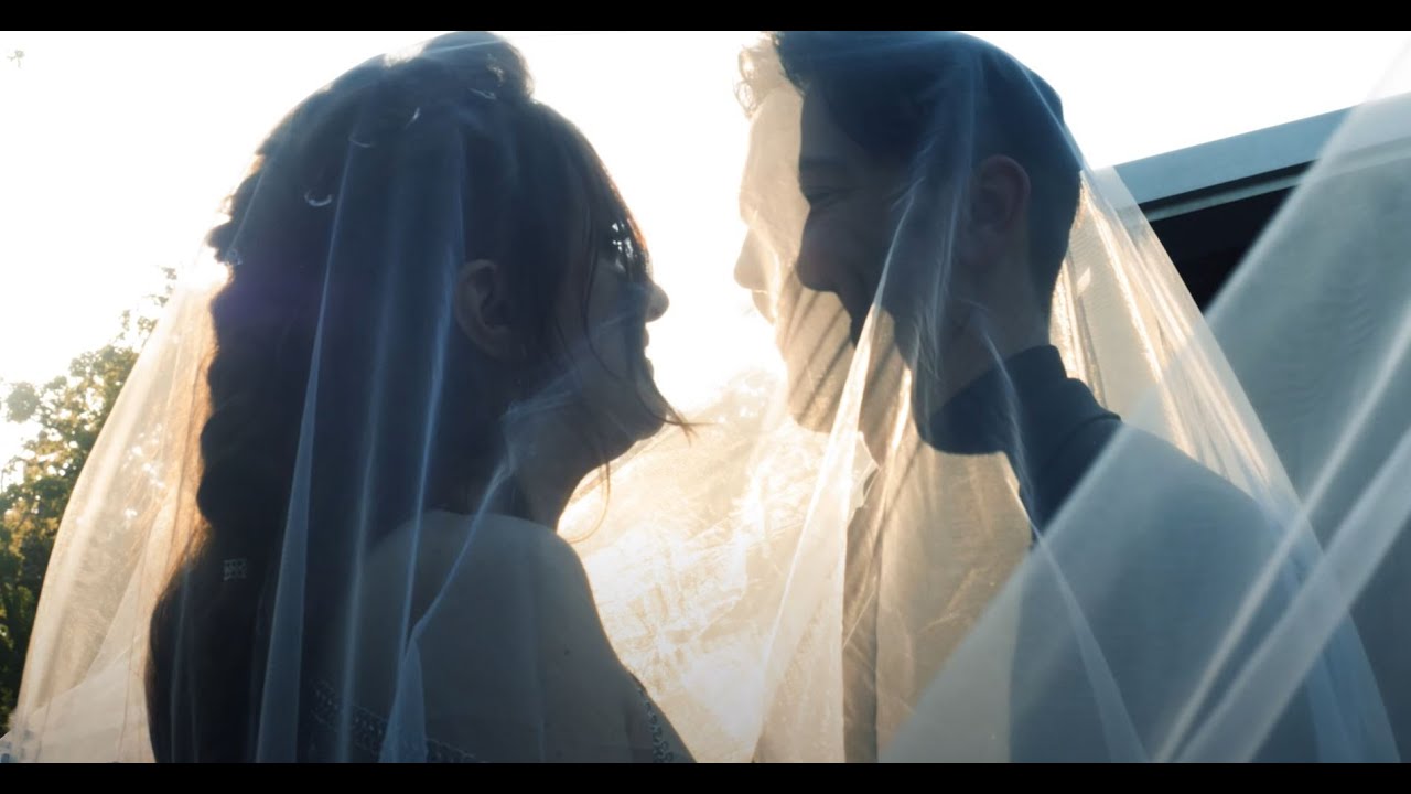 Jules & Drew | The Highlight