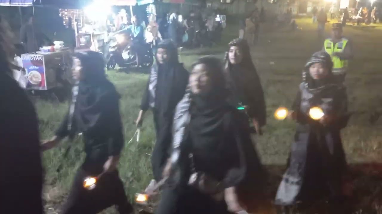 Untung Mlam Takbiran hari ini #KILATAN PETIR   terjadi dijauh sana..Lap Kenteng Kembang Nanggulan KP