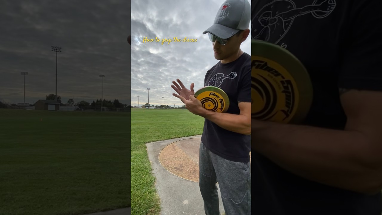 How to grip the discus