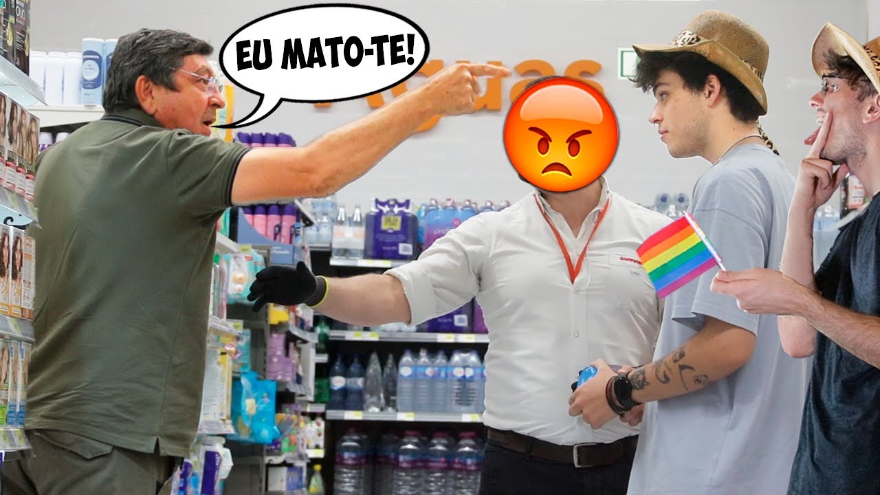 Velho Irritado AMEA&Ccedil;OU-NOS De Morte!