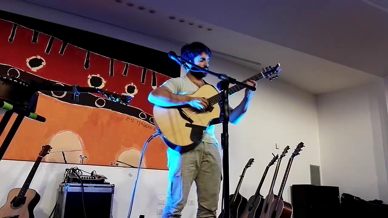 The Showman - Luca Stricagnoli Live