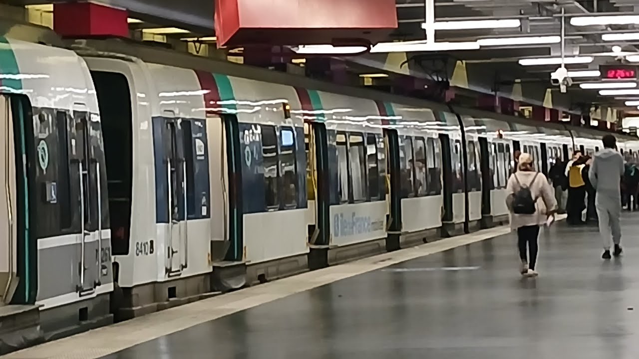 départ de mi79 et mi84 à gare du nord surface