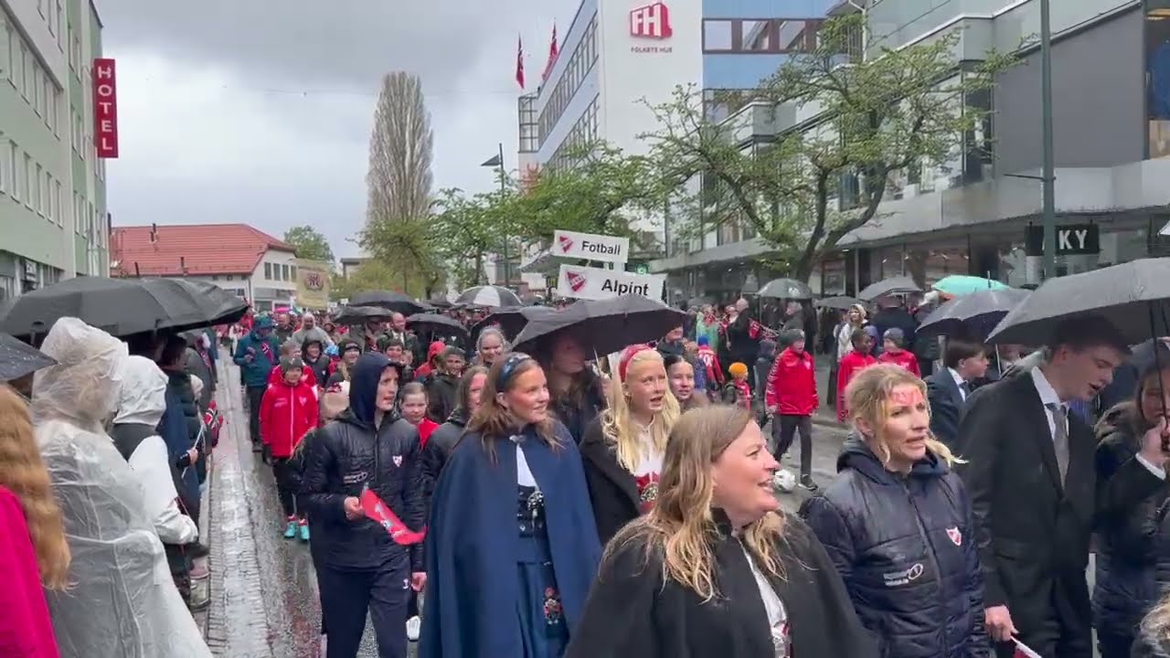 17 mai 2023 i Molde