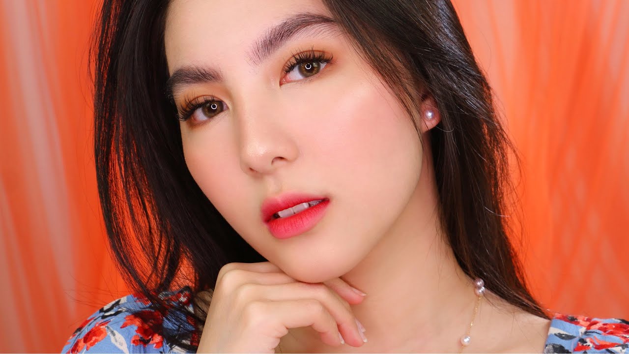 My Daily Makeup & Skincare Routine 2020 🥰