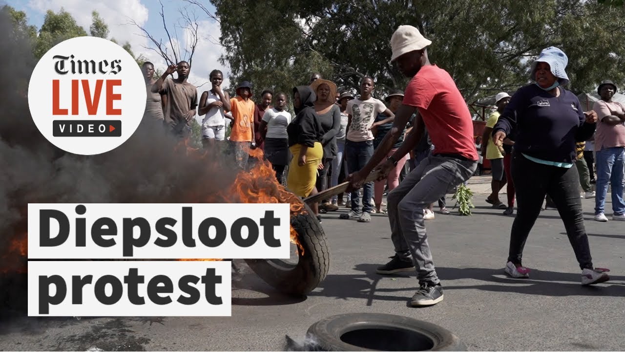 Diepsloot residents protest illegal immigrants, demand answers from Bheki Cele over poor policing