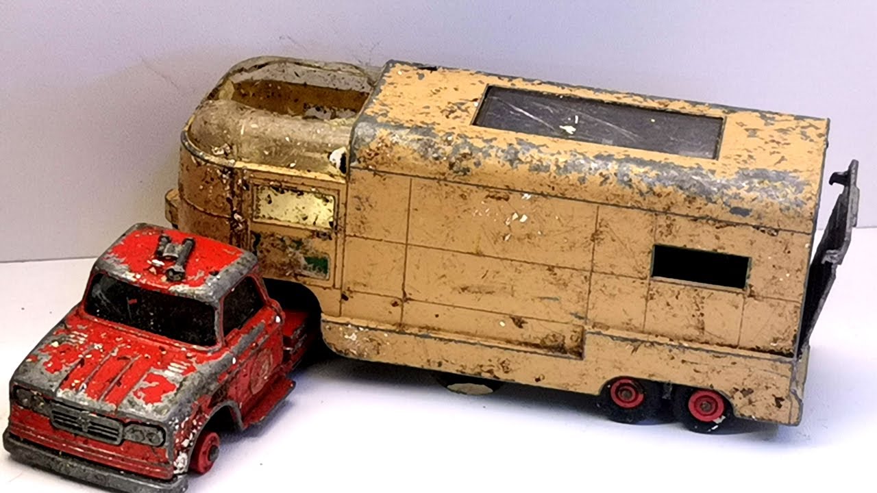 Matchbox Реставрация Бедфордский шарнирный фургон № K 18. Литая модель игрушки
