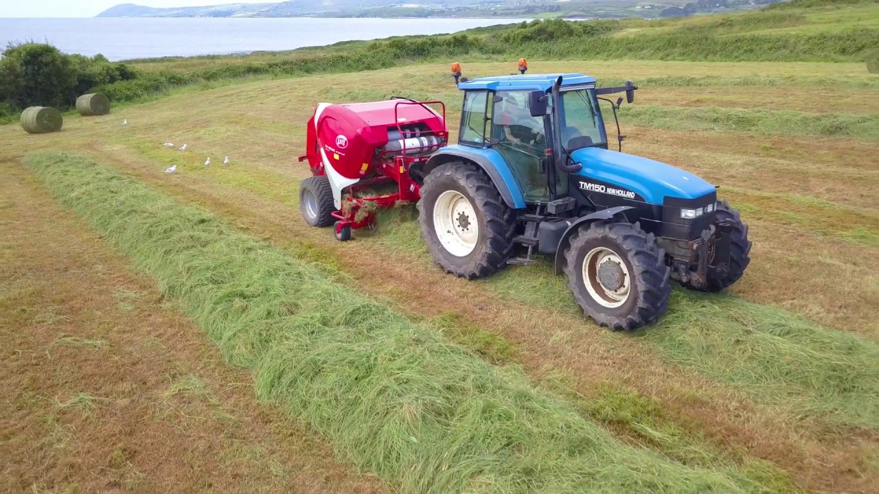 Levis Contracting - Baling Silage 2018 - West Cork - New Holland TM150, RP245 Lely baler