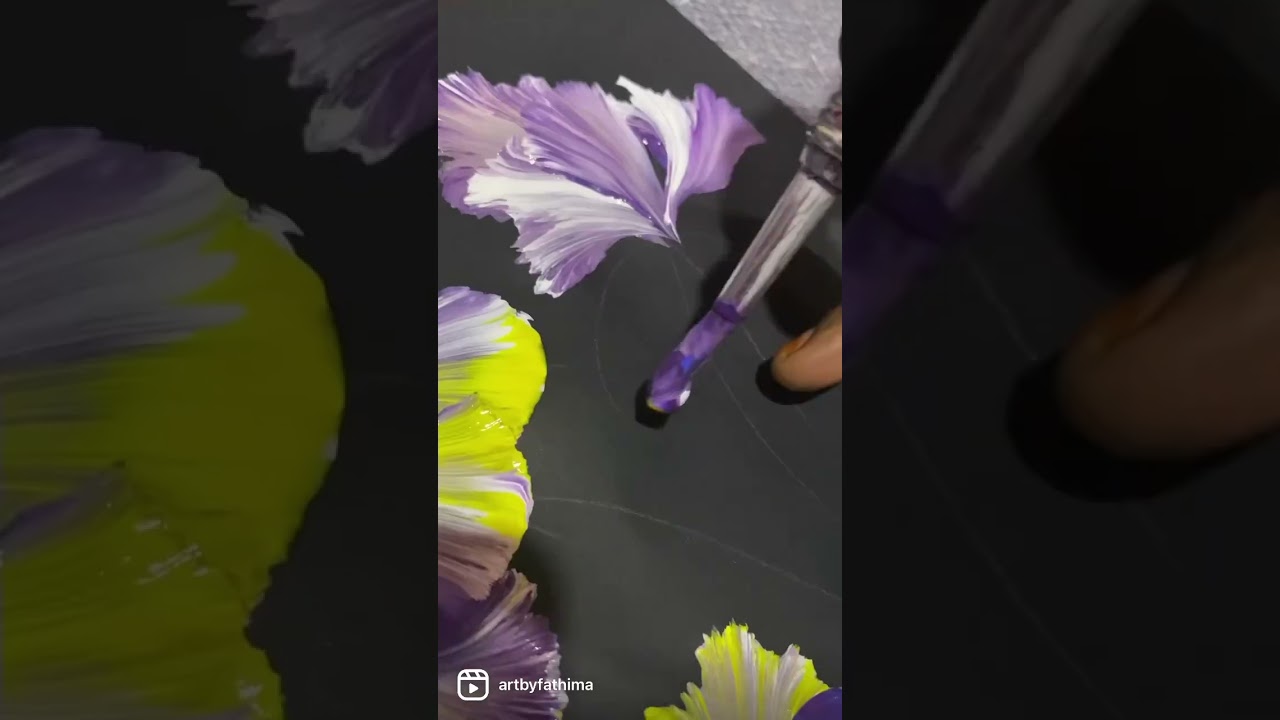 Peacock stroke / iris flower/ one stroke painting