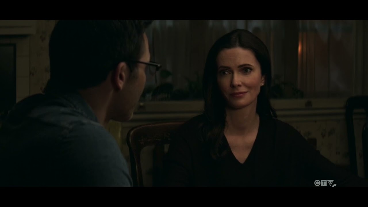 Superman and Lois 4x7 Clark decide to tell the world he's Superman