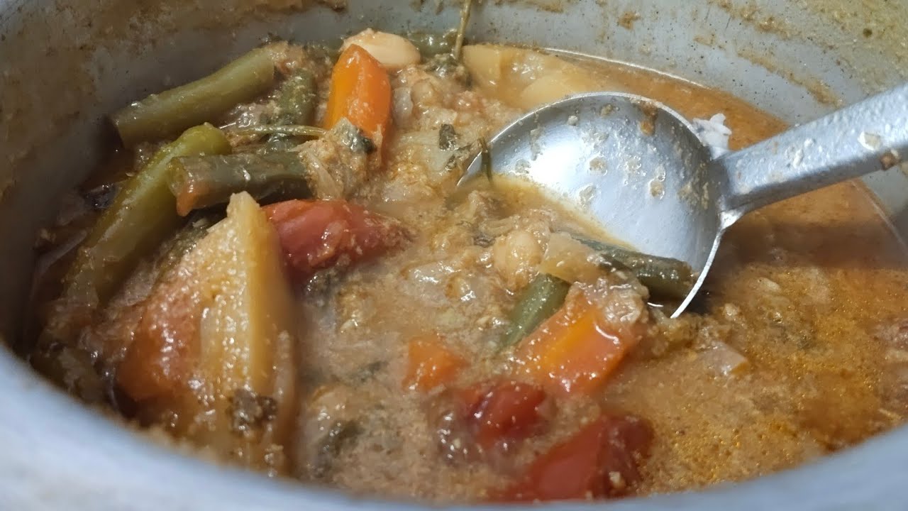 Today's Lunch Box Special... Bean Gravy And Plantain Masala... 